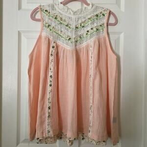 POL Whisperlace Garden Blouse in Tea Rose Blush Size Medium
